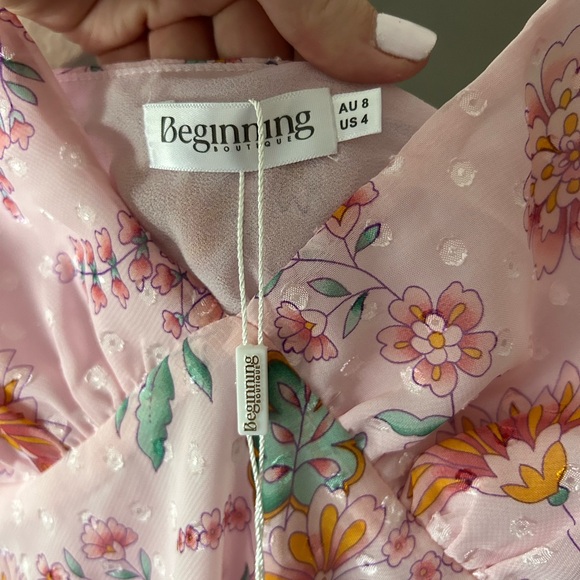 Beginning Boutique Marla Pink Floral Mini Dress
✨ sz small / 4 - Picture 8 of 9